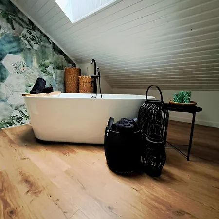 Apartamento Et Salle De Bain Privative